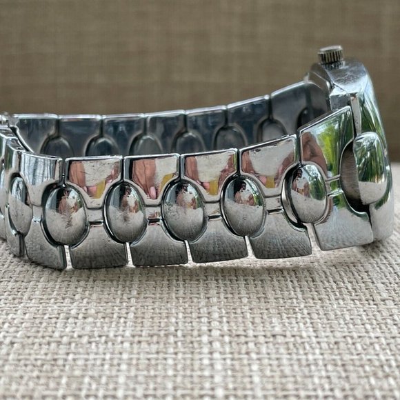 Goldis Men Wrist Watch Silver Tone Analog Quartz Black Face Watch - Picture 12 of 14